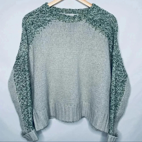 John + Jenn Revolve Mixed Yarn Colorblock Sweater Size Small - Picture 9 of 10